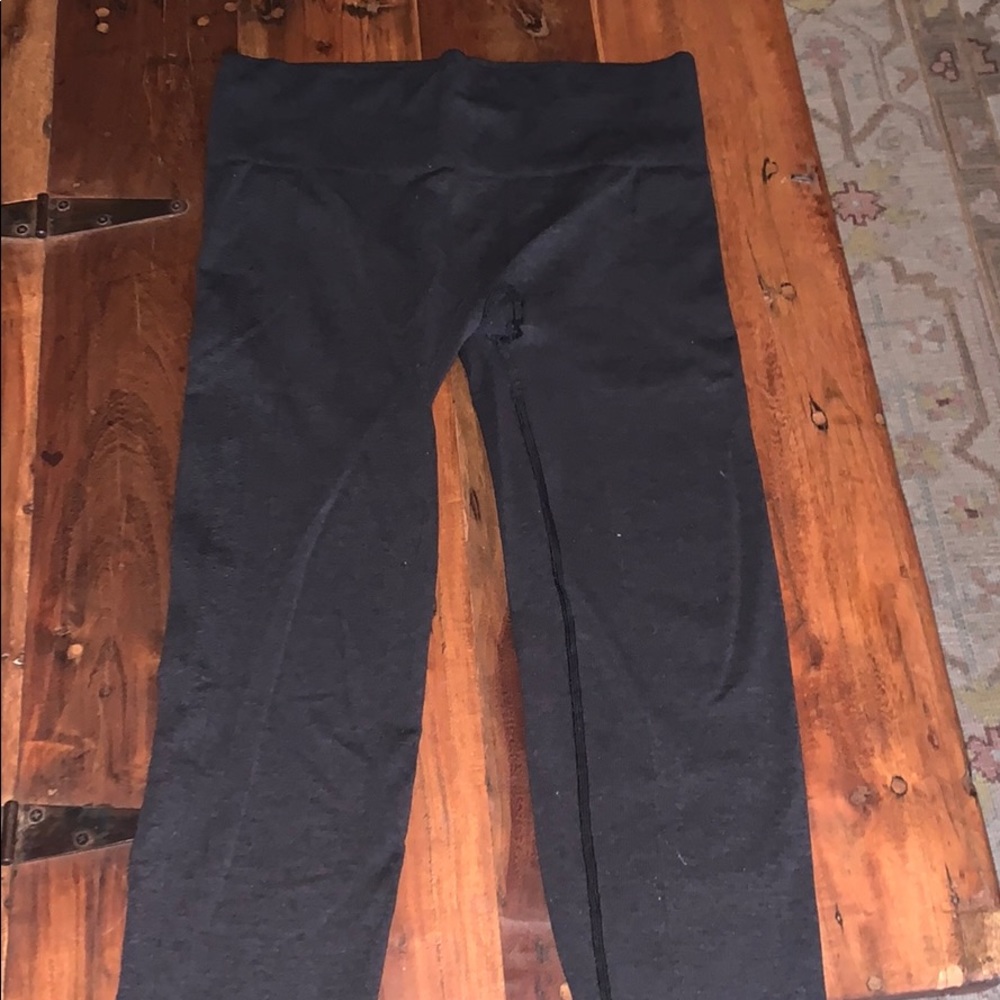 Lululemon ebb to street pant size 8